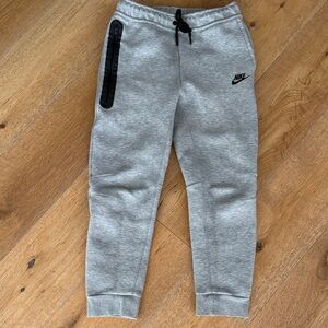 Nike Tech Kids Light Gray Joggers with Black Accents